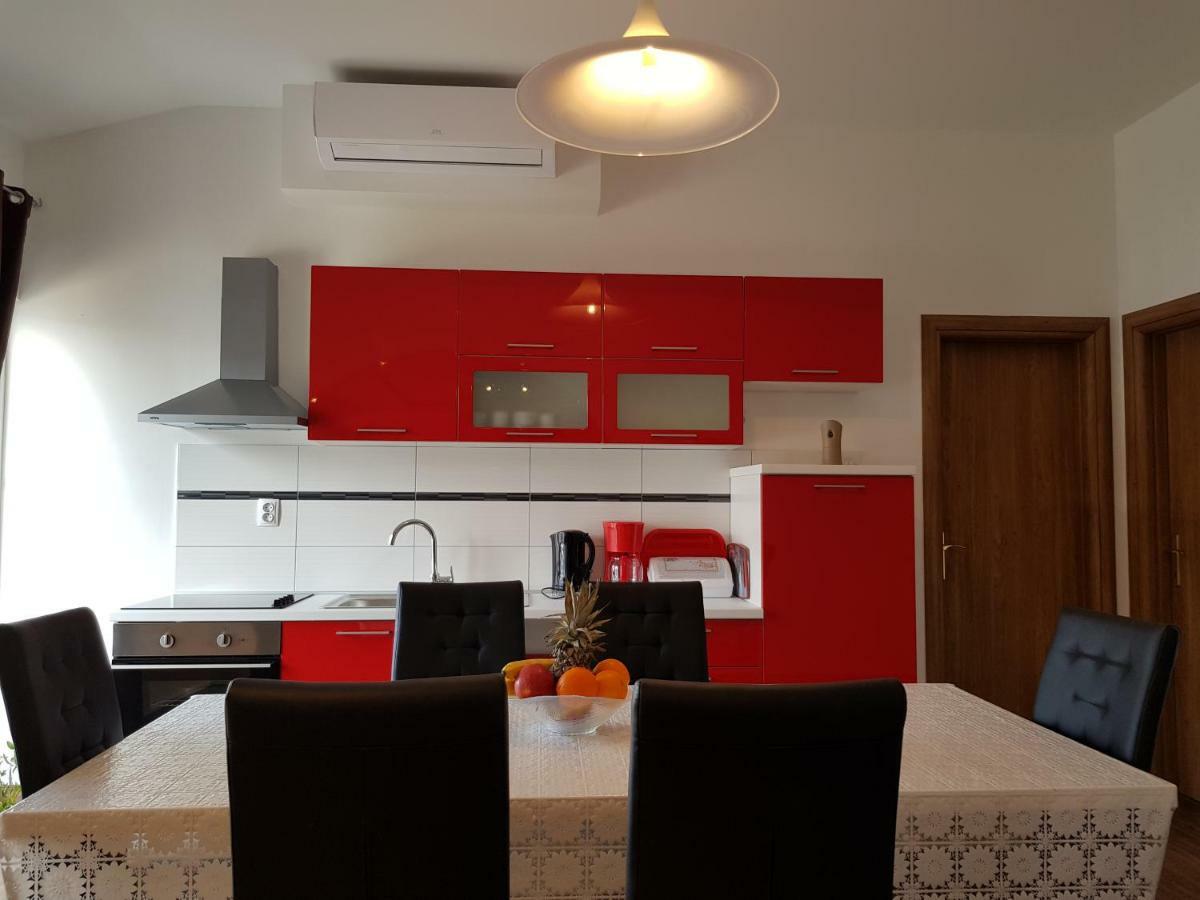 Apartment Jopa 希贝尼克 外观 照片