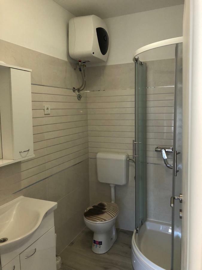 Apartment Jopa 希贝尼克 外观 照片