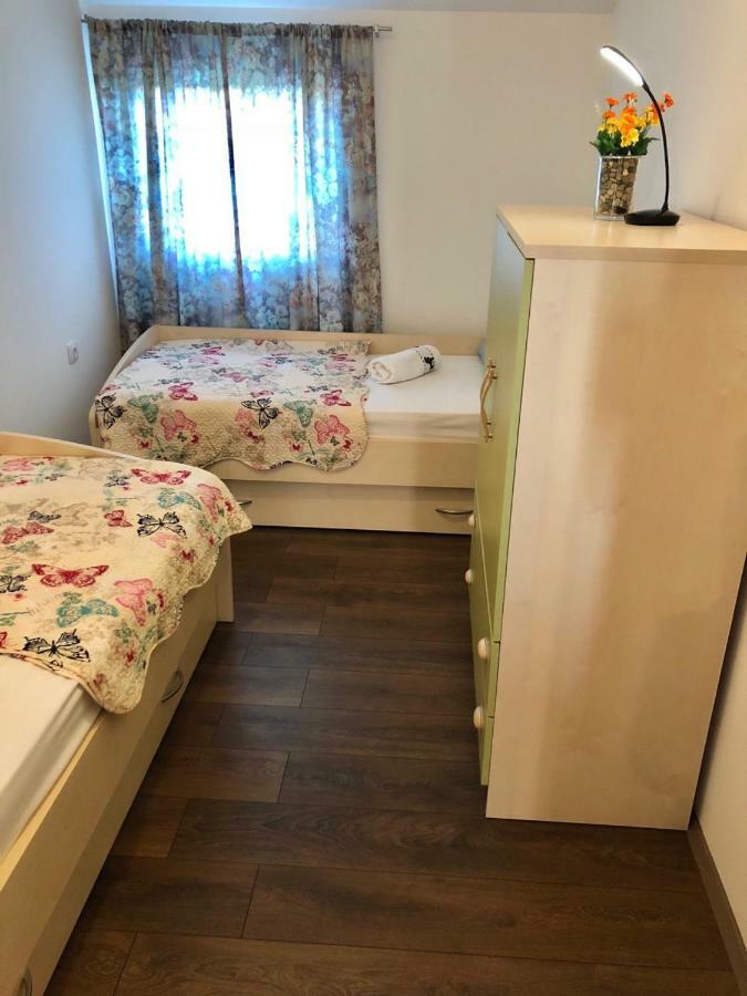 Apartment Jopa 希贝尼克 外观 照片