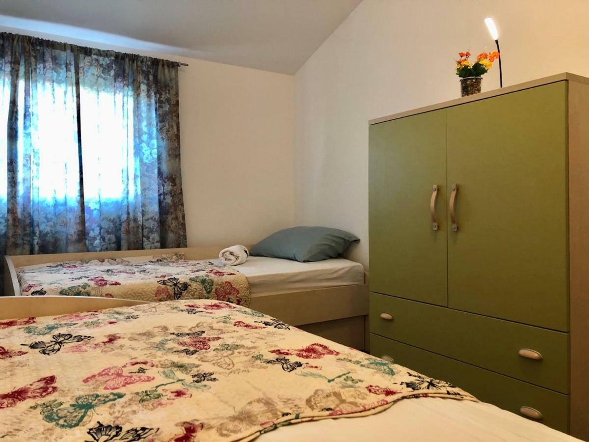 Apartment Jopa 希贝尼克 外观 照片